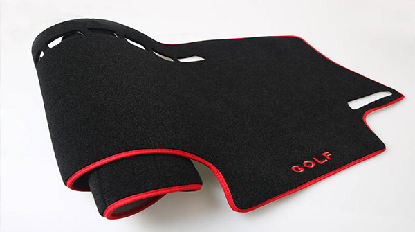 激光切割汽車儀表臺避光墊， 讓您的愛車夏日更安全！