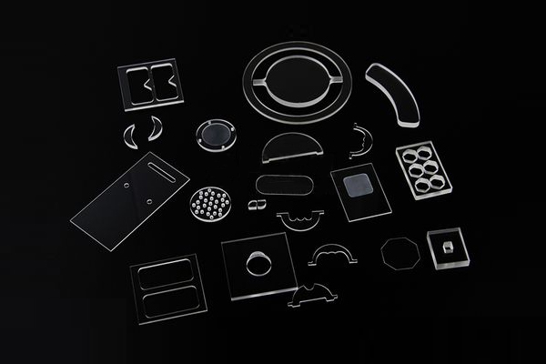 玻璃異形切割打孔設備—玻璃激光切割機 玻璃異形切割打孔設備—玻璃激光切割機